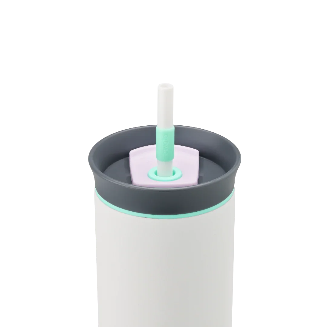 Owala White 710ml tumbler with a black lid and straw close up shot of lid