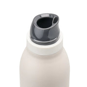 Owala beige freesip twist bottle 535ml close up shot of freesip spout