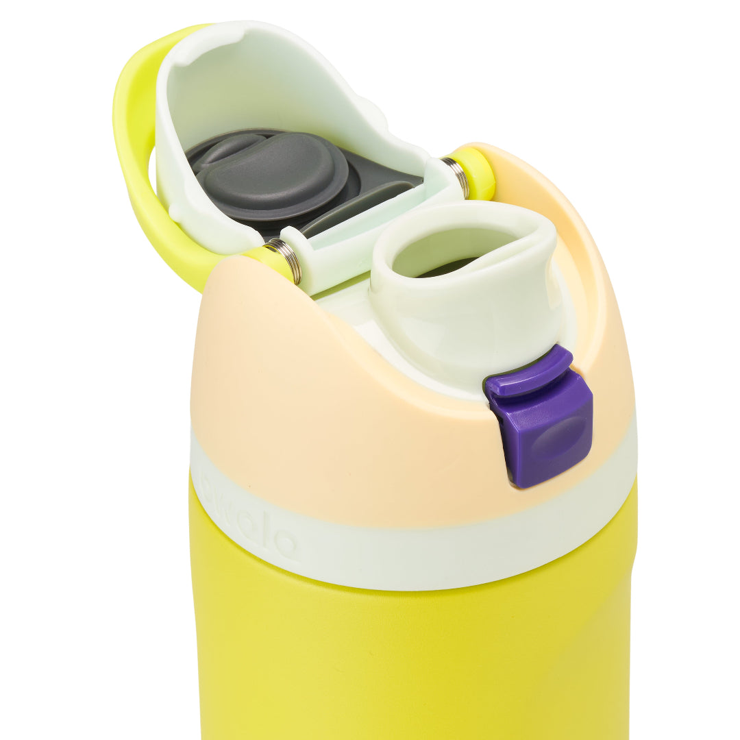 C06684-24ozLemonLimeade-Spout.jpg