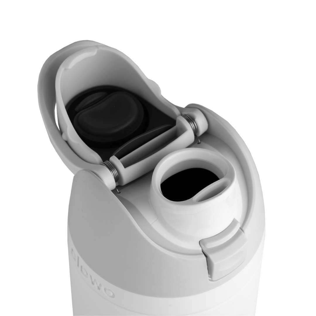 OW-FreeSip24oz-WhiteShyMarshmallow-Spout.png